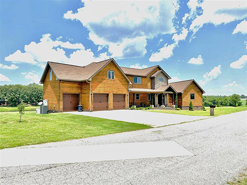 5 Things to Do Before Listing Your Home or Land This Summer (and How to Stand Out in the Arkansas Market)